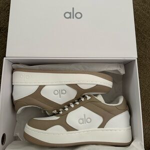 Alo Recovery Mode Sneaker